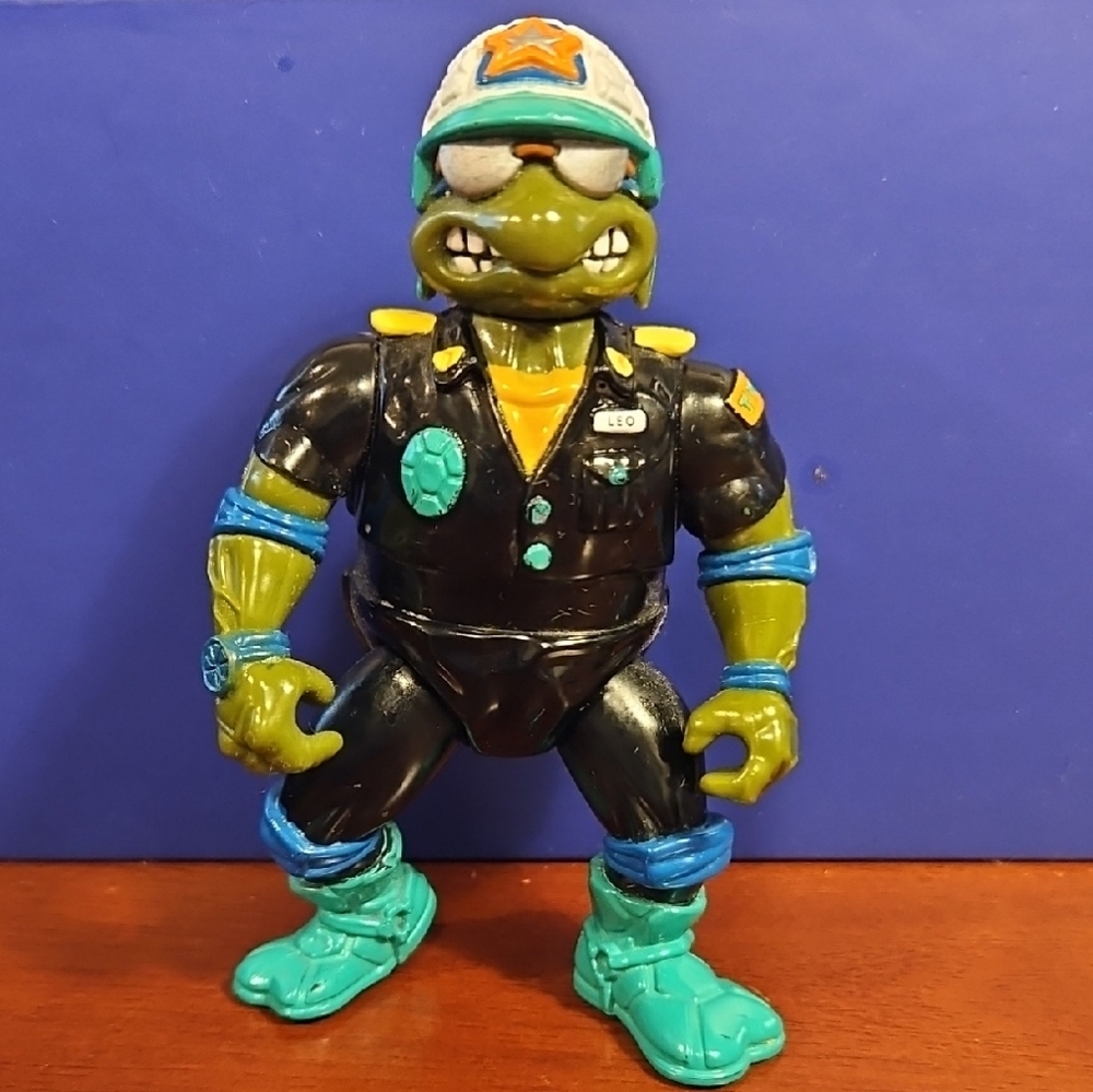 Vintage 1991 Ninja Turtles - LEONARDO “Make My Day” Collectible Figure